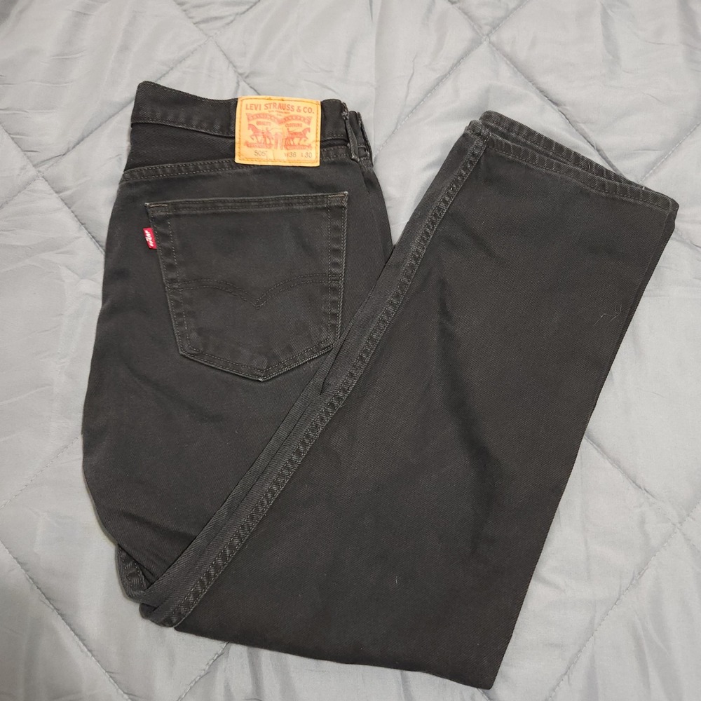 Levi's Jeans Men's 36x30 Mid Rise 505 Regular Fit Black 100% Cotton Denim‎